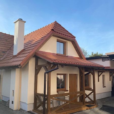 Apartament Przy Browarze Zywiec Bagian luar foto